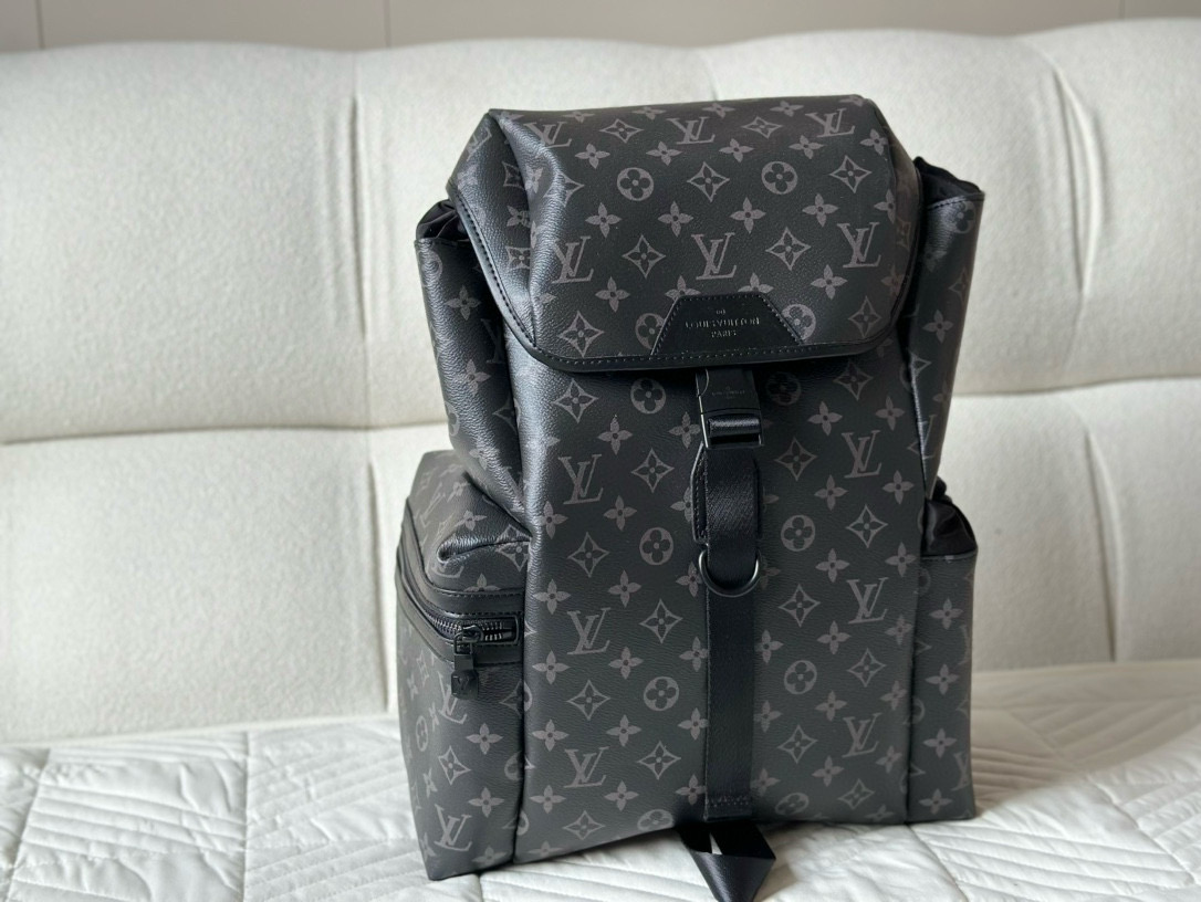 662 $76 LV gallery