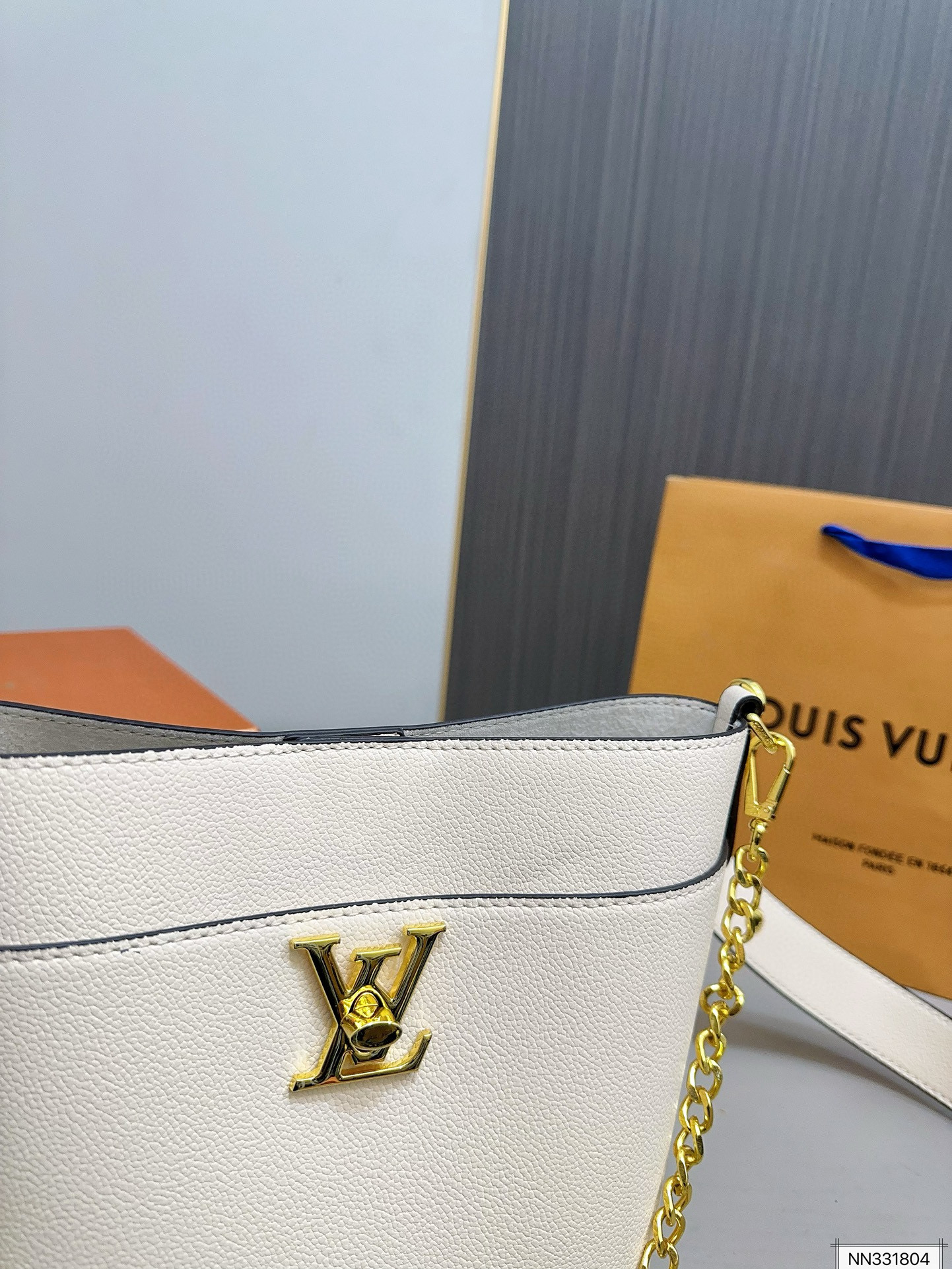 665 $56 LV gallery