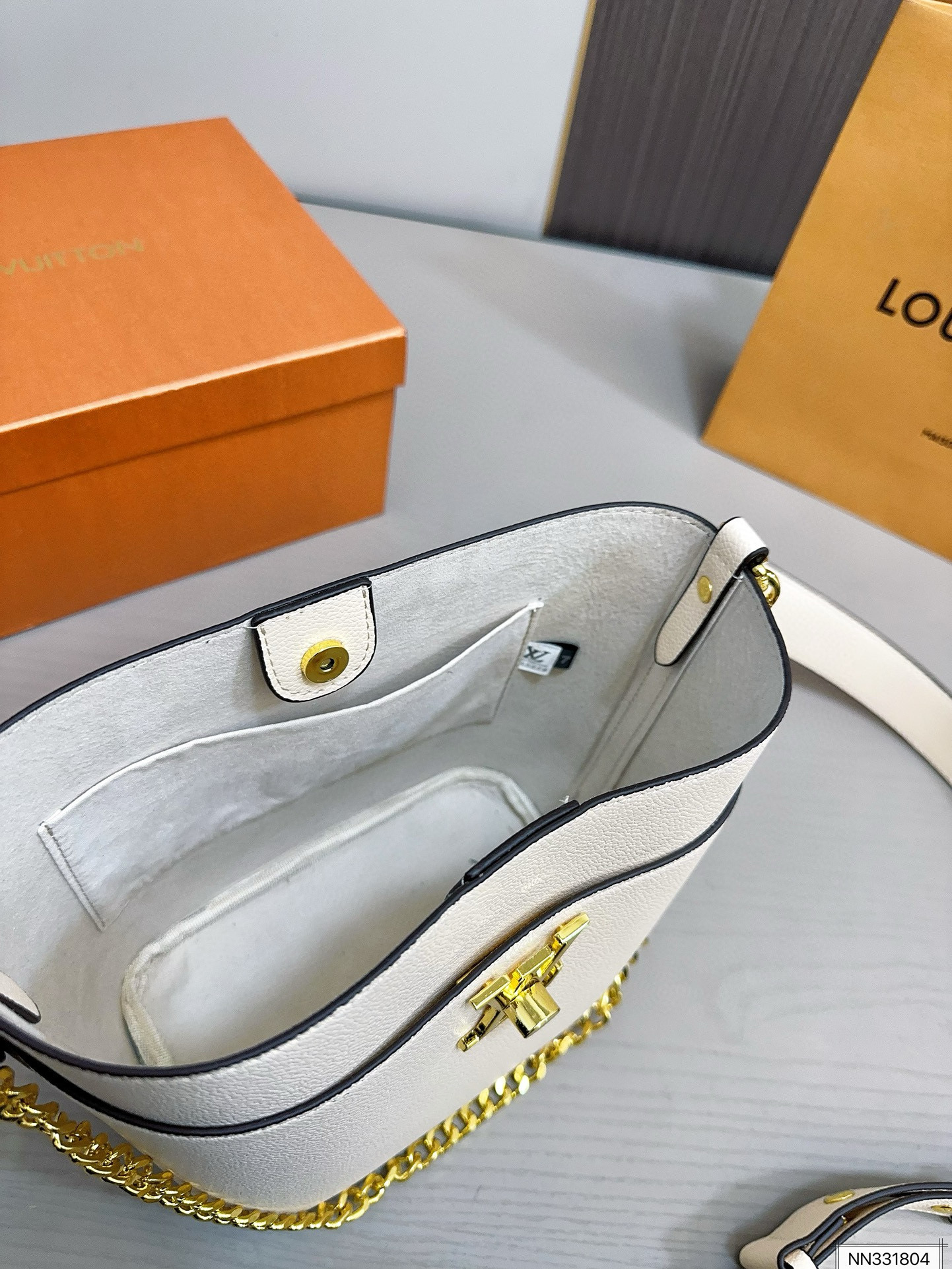 665 $56 LV gallery