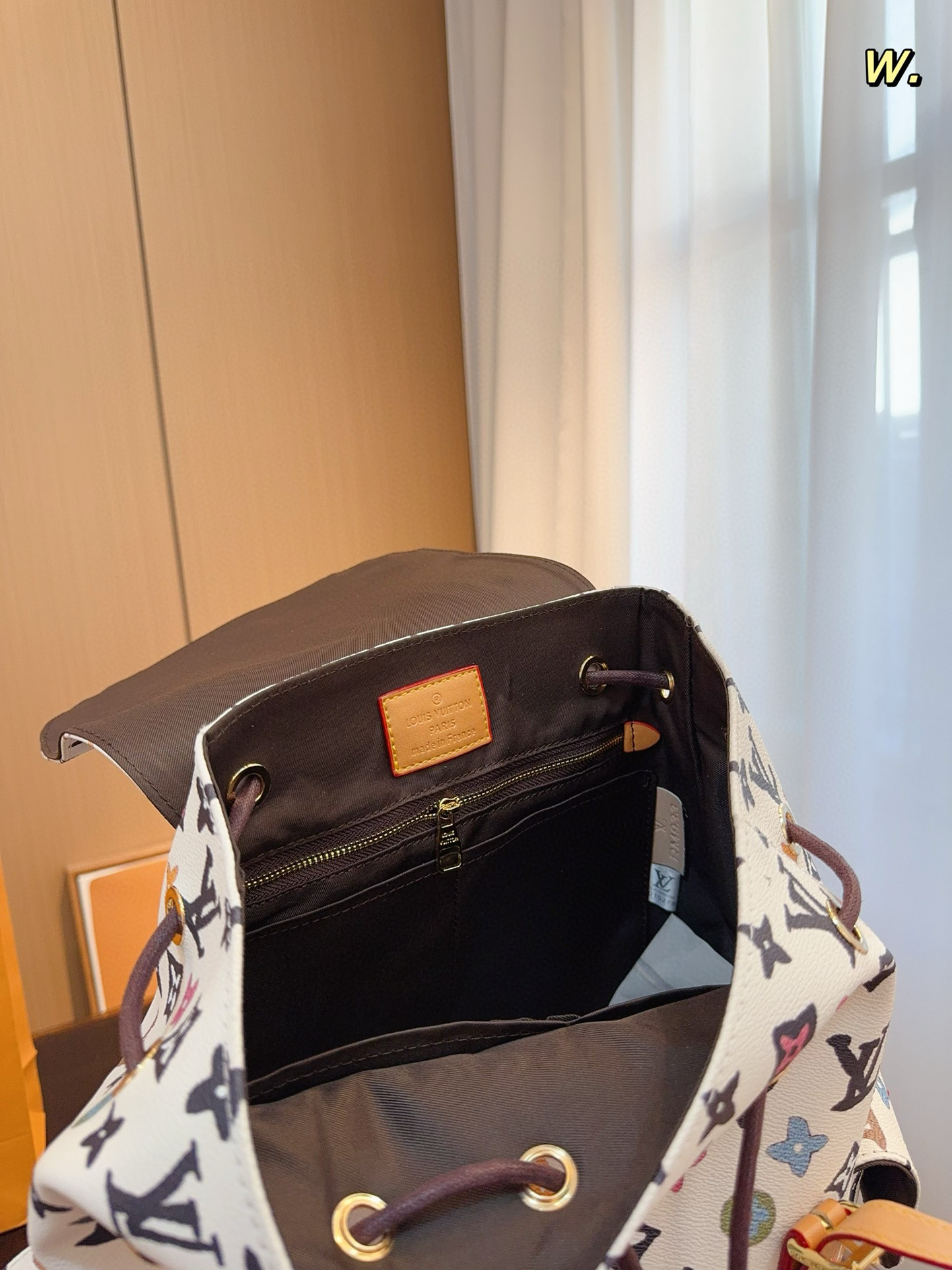 670 $64 LV gallery