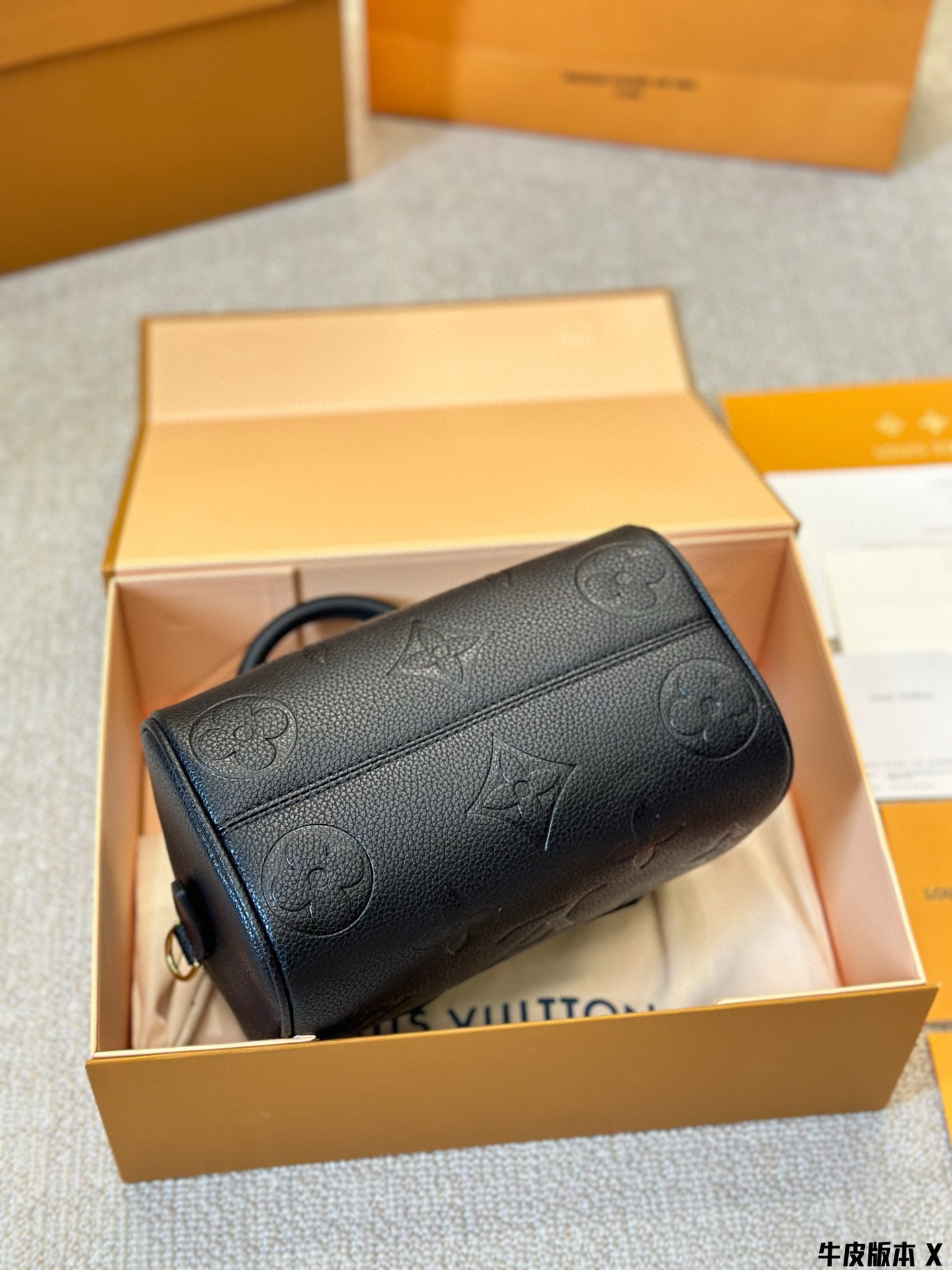 672 $75 LV gallery