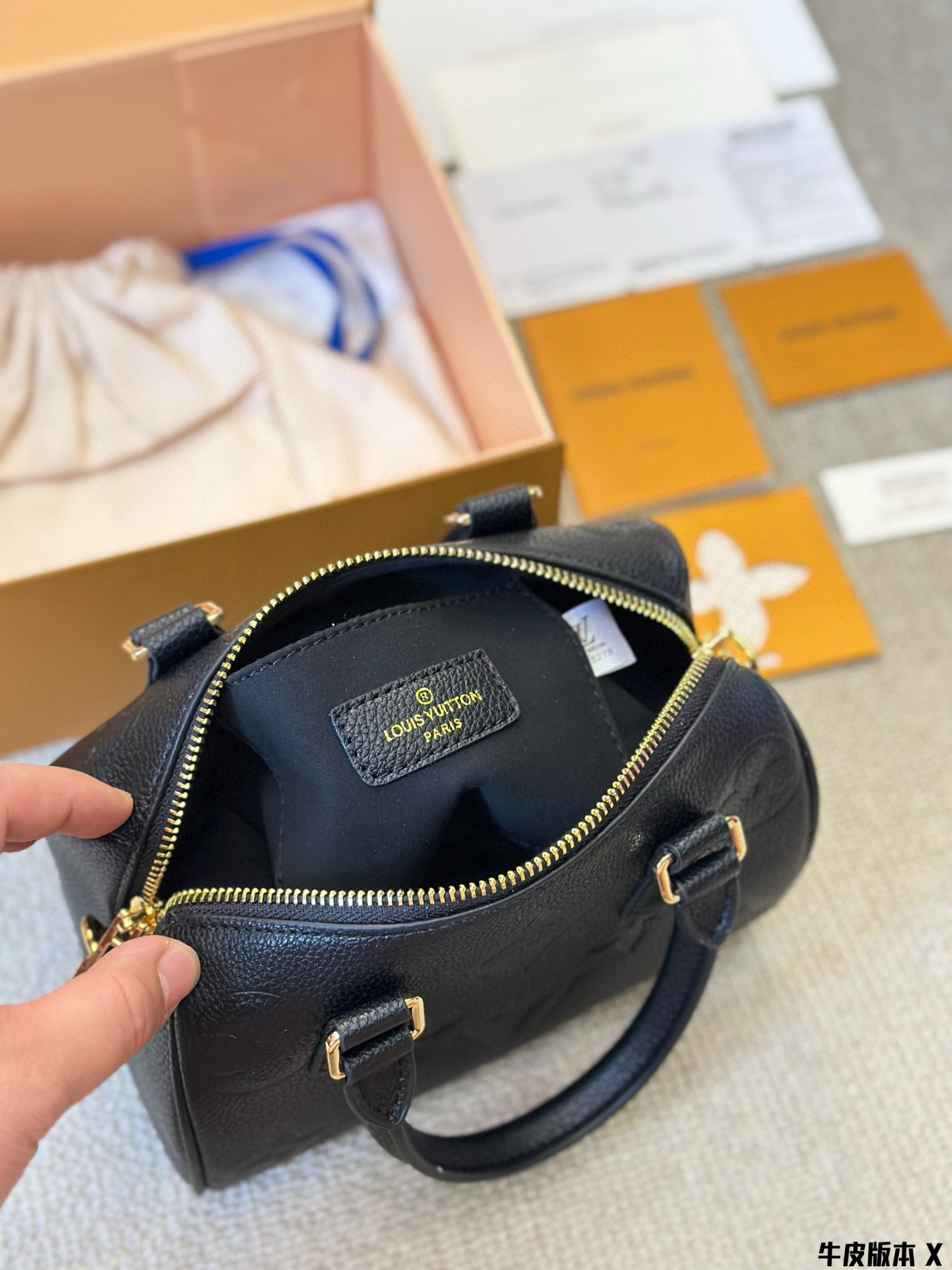 672 $75 LV gallery