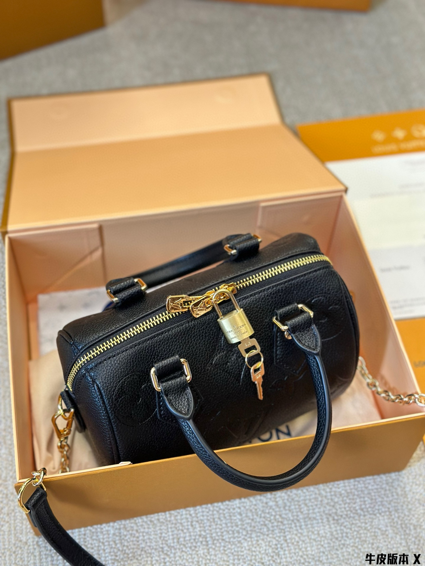 672 $75 LV gallery