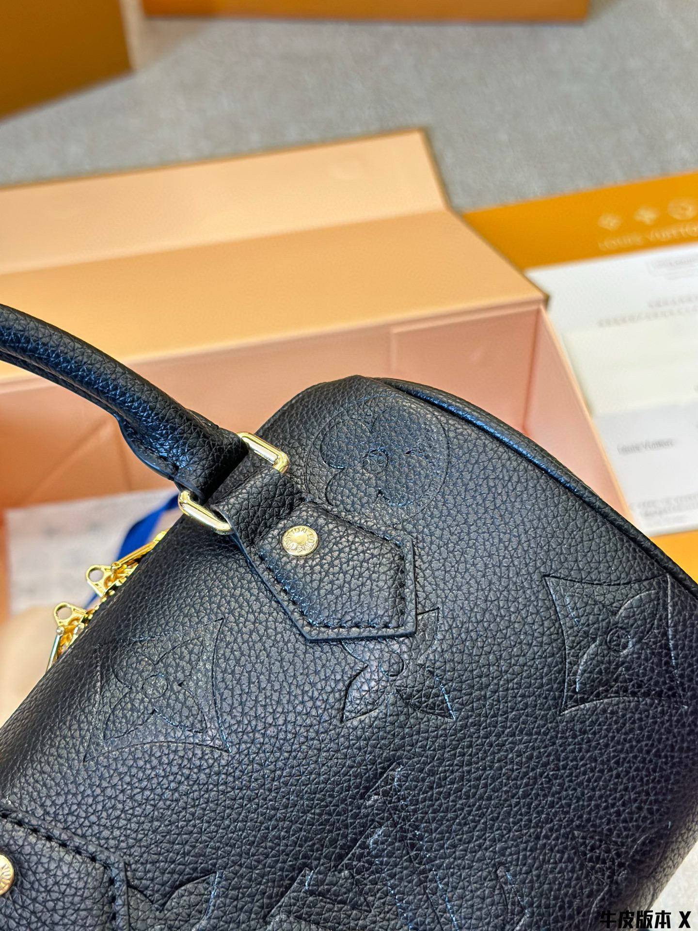 672 $75 LV gallery