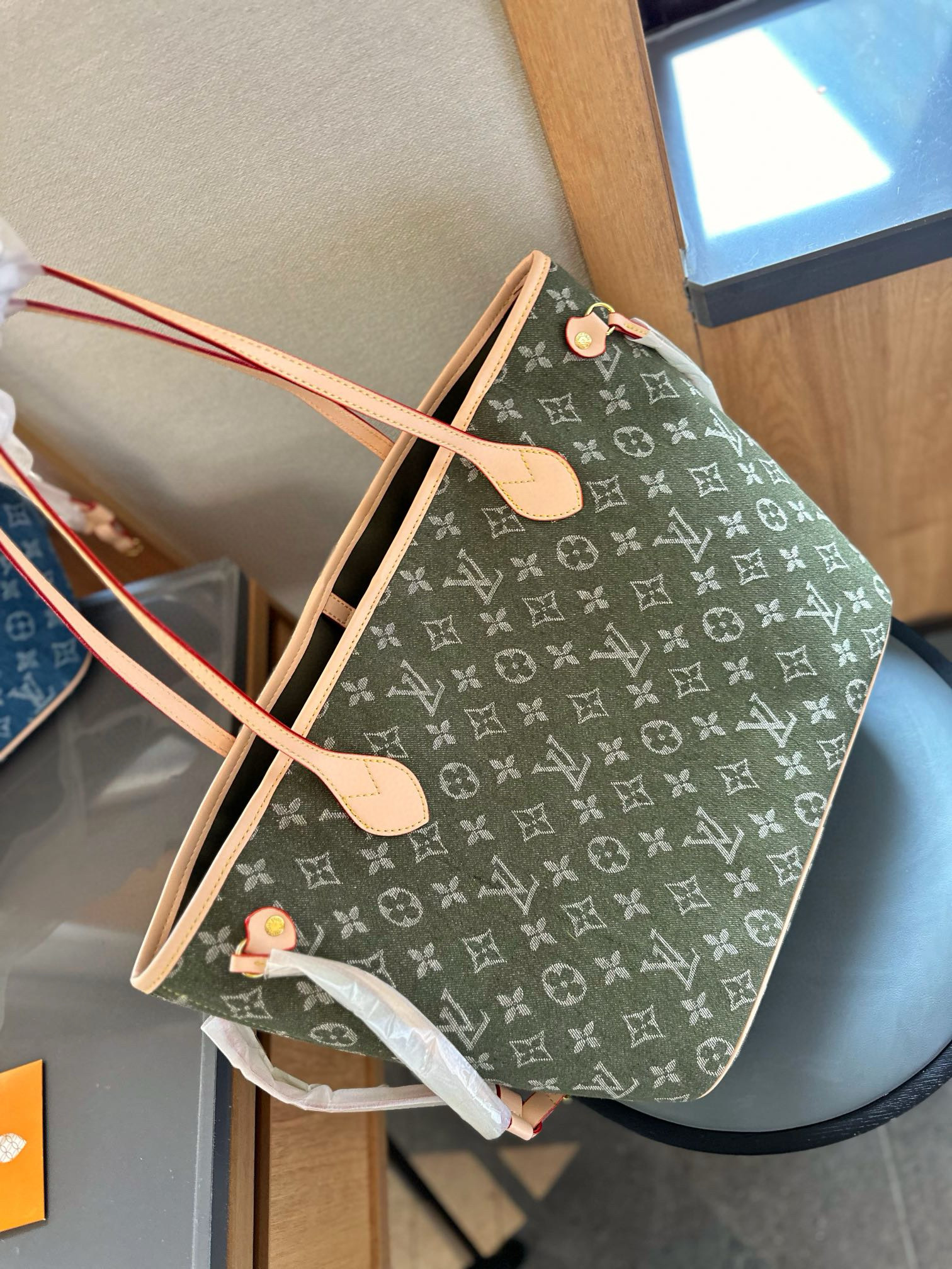 675 $78 lv gallery
