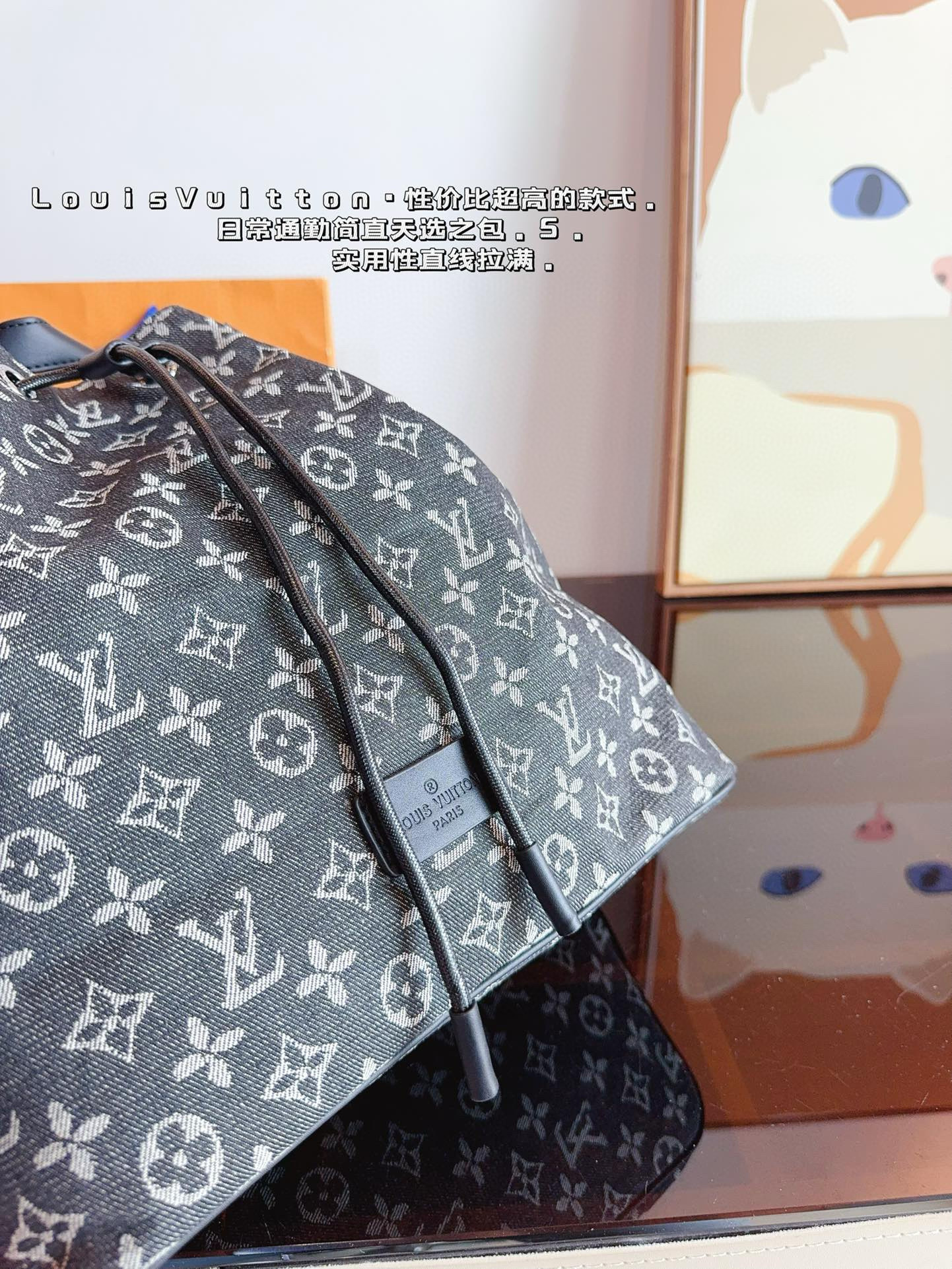 689 $65 lv gallery