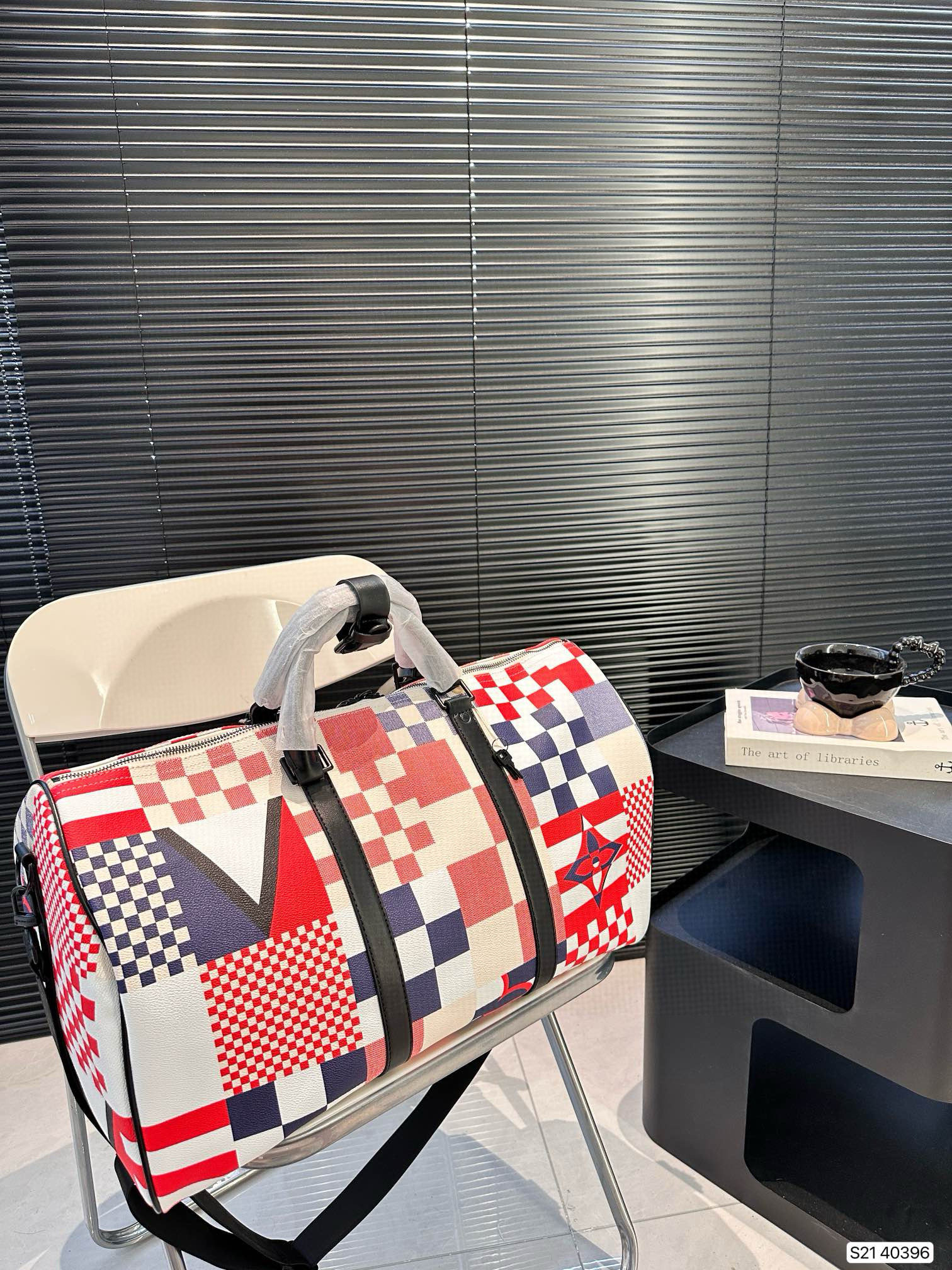 697 $59 LV gallery