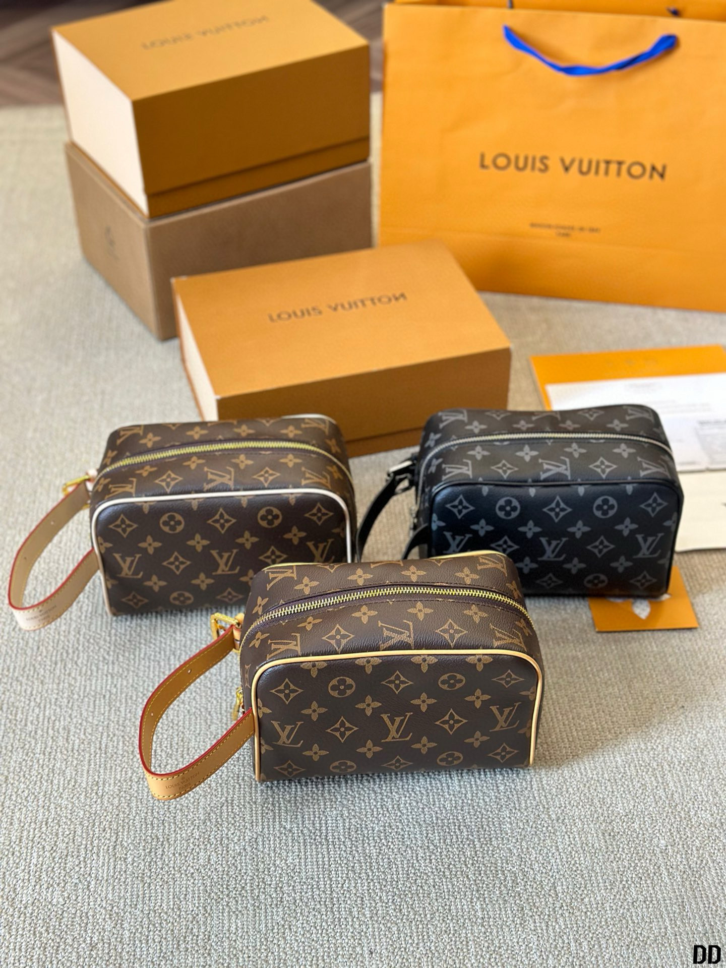 698 $74 LV gallery