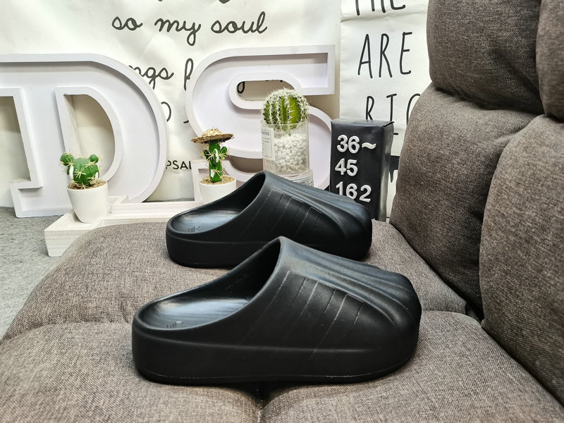 699988 $59 adidas gallery