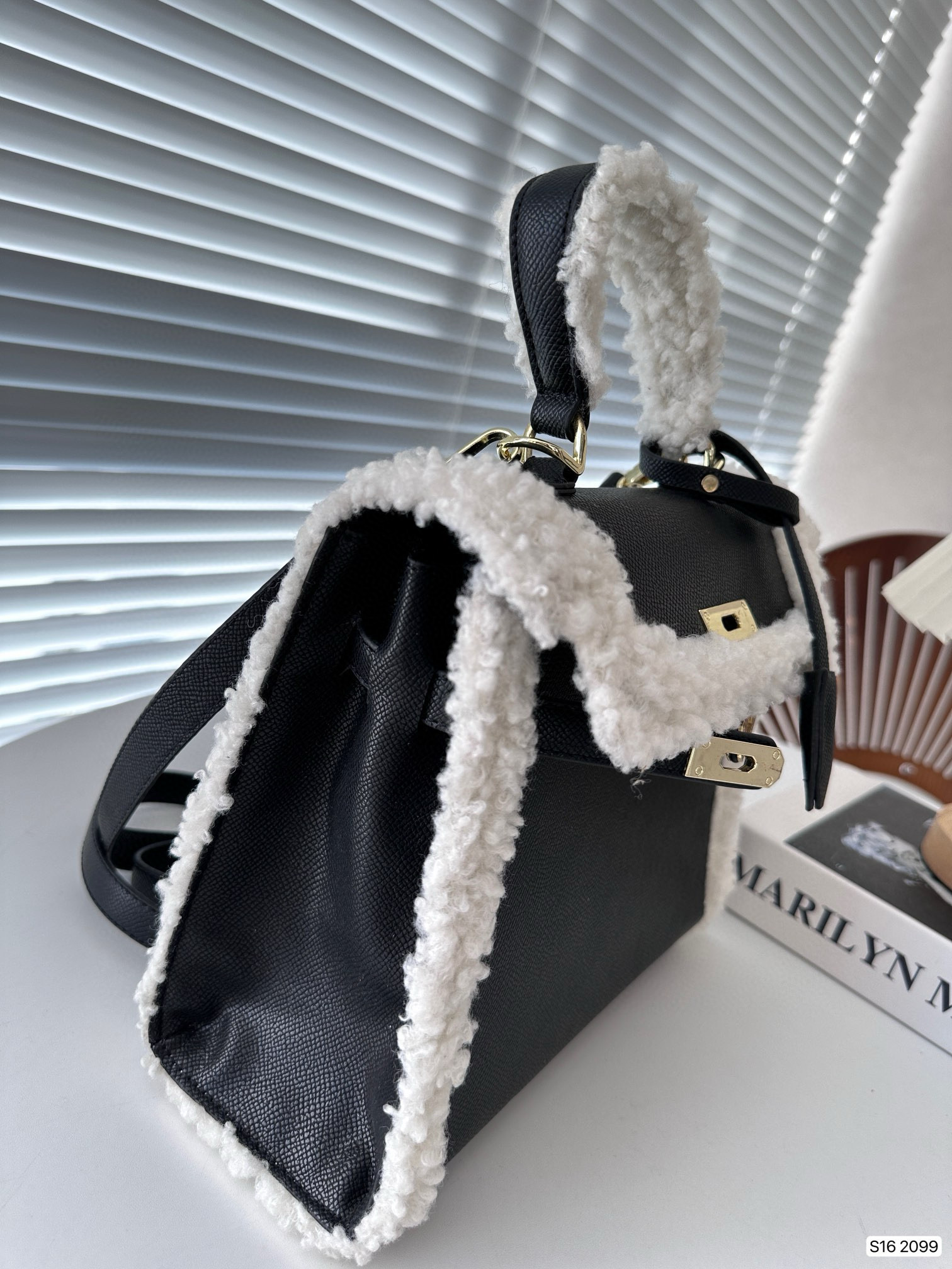 9997 $69 hermes gallery