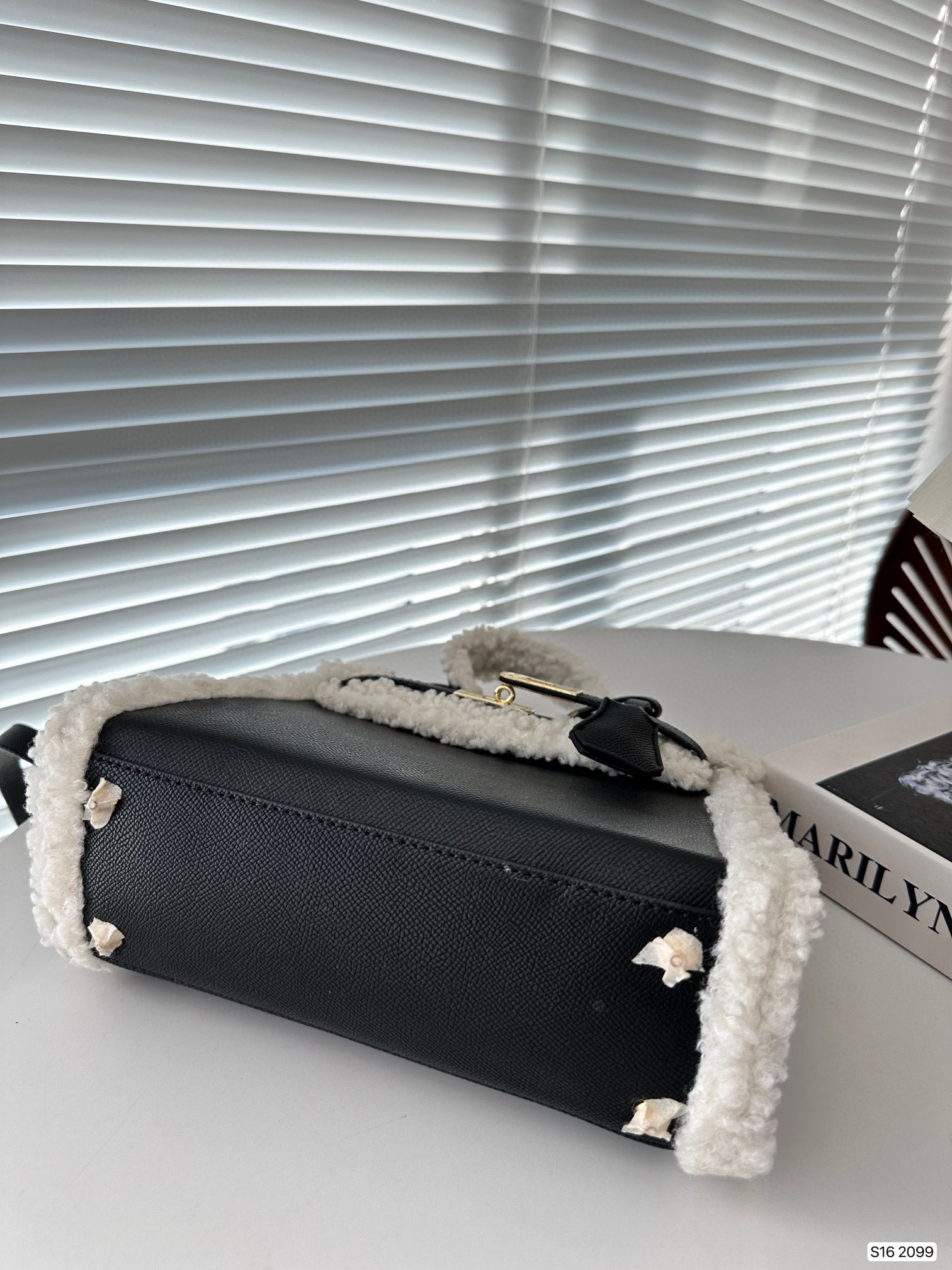 9997 $69 hermes gallery
