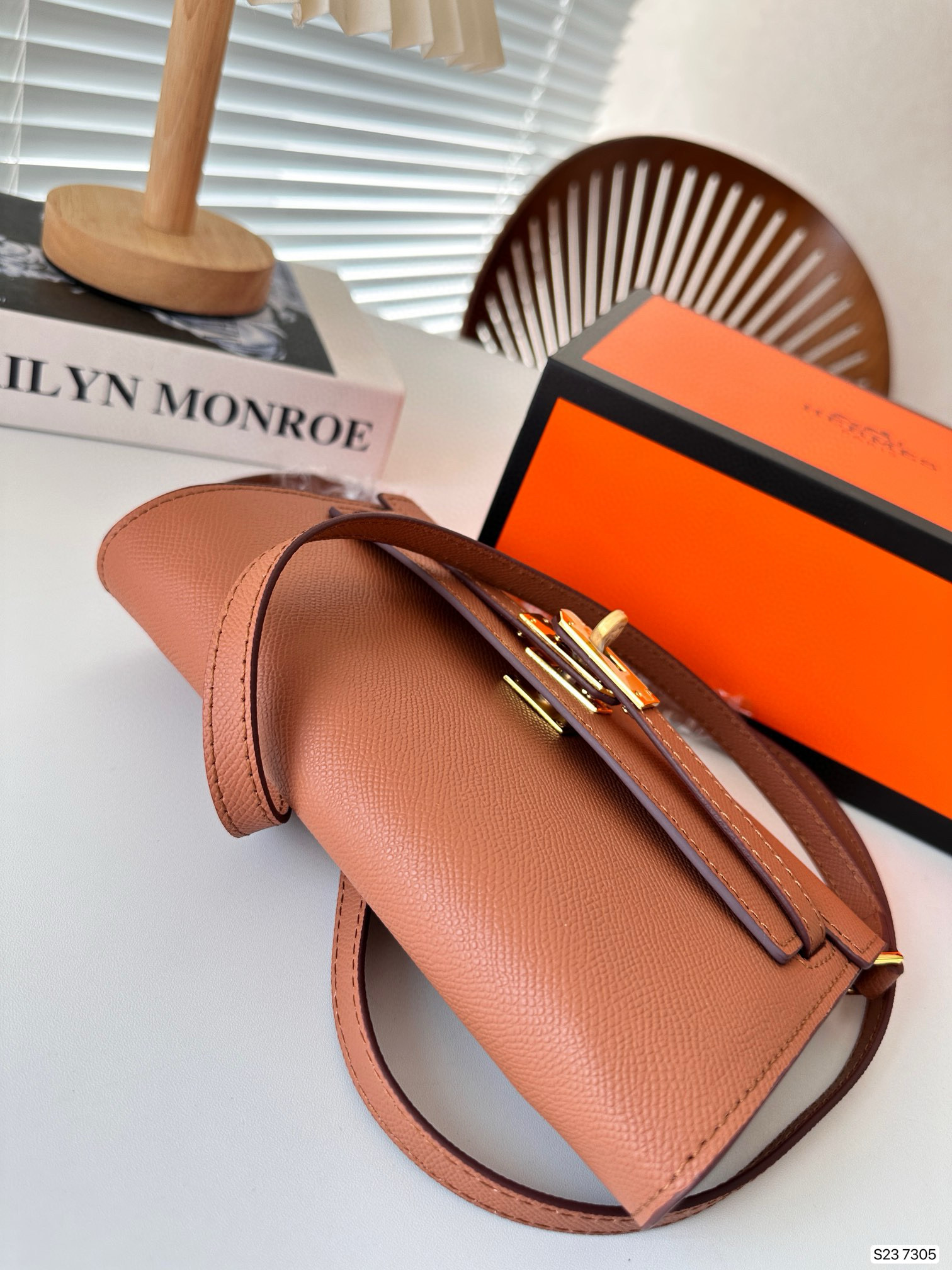 9998 $79 hermes gallery