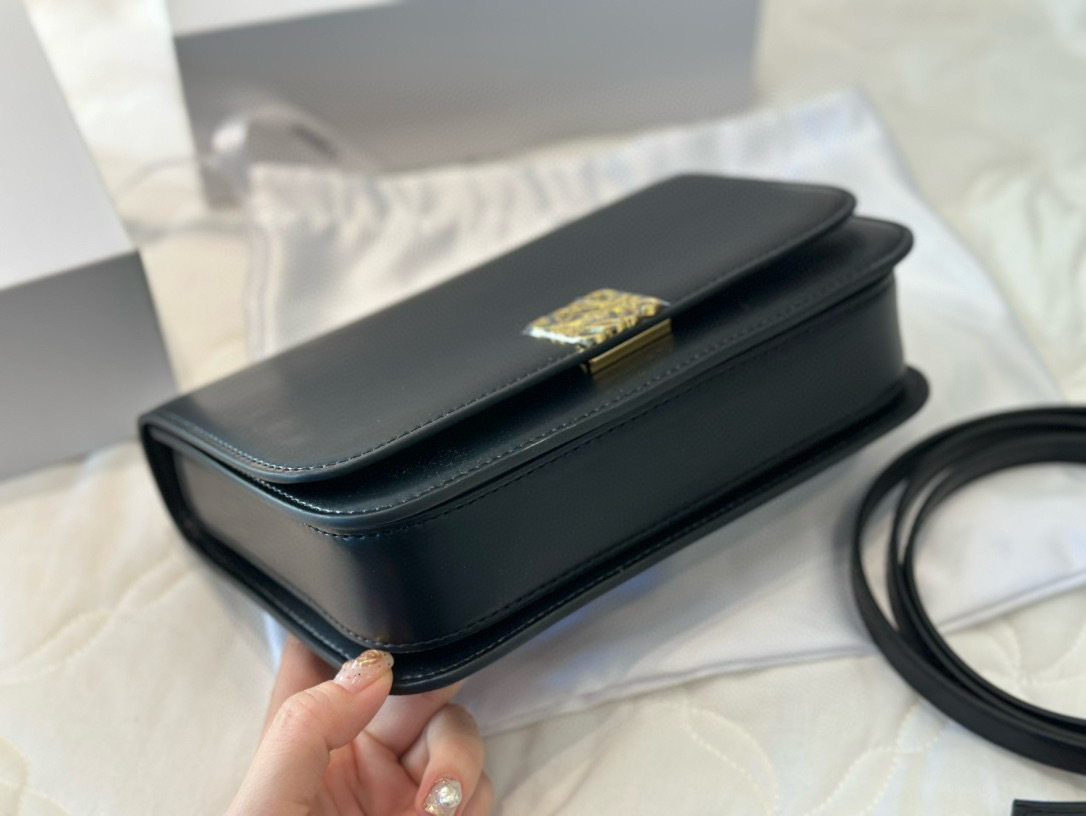 HA578 loewe $63 gallery