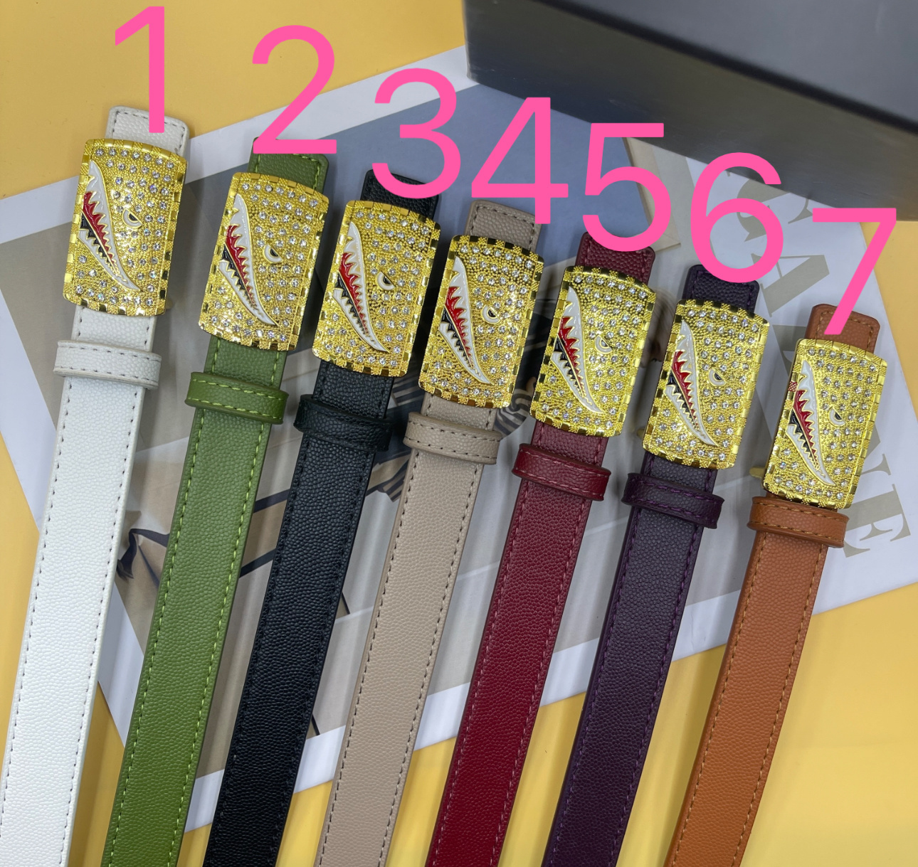 HA583 $25.99 gallery