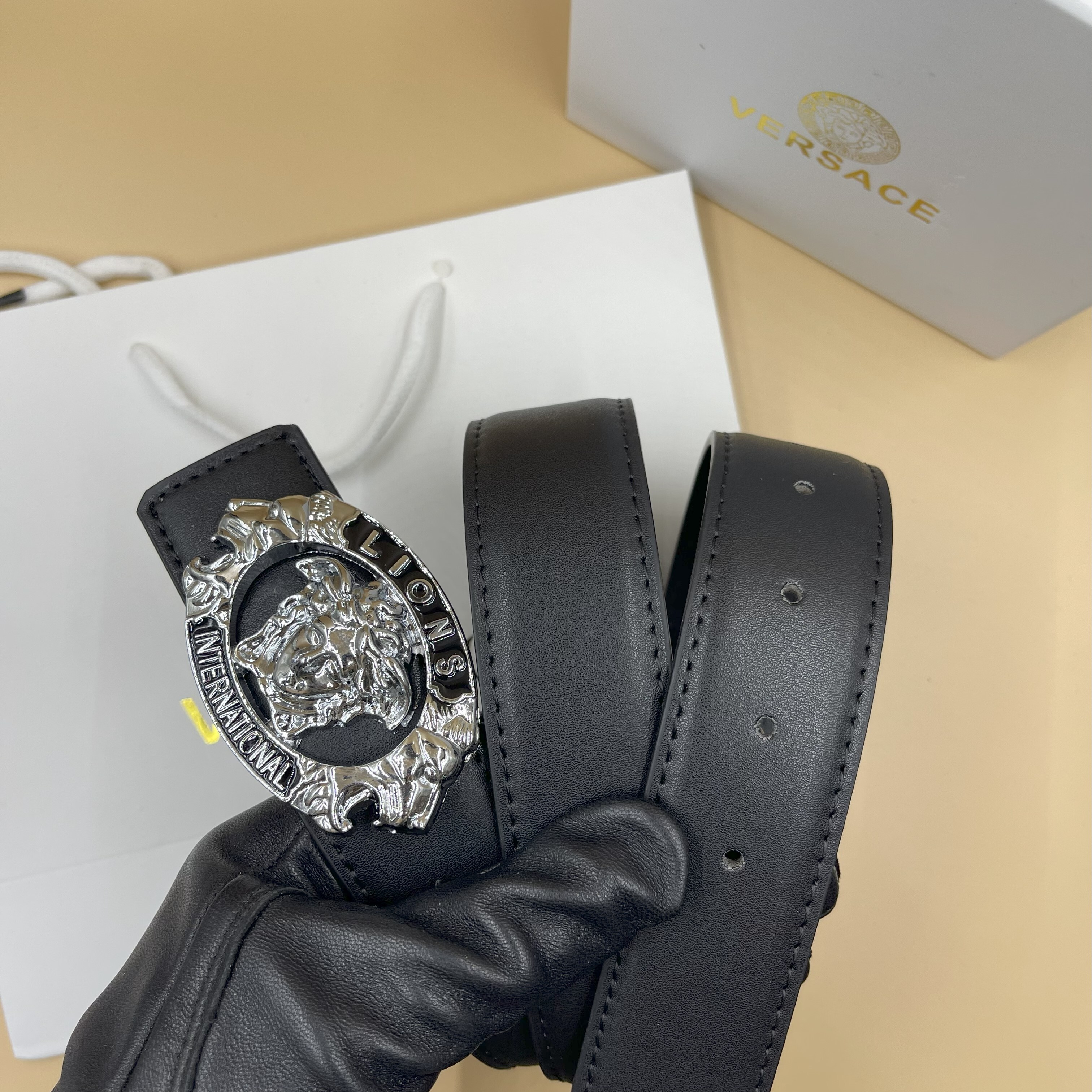 HA589 $28.99 gallery