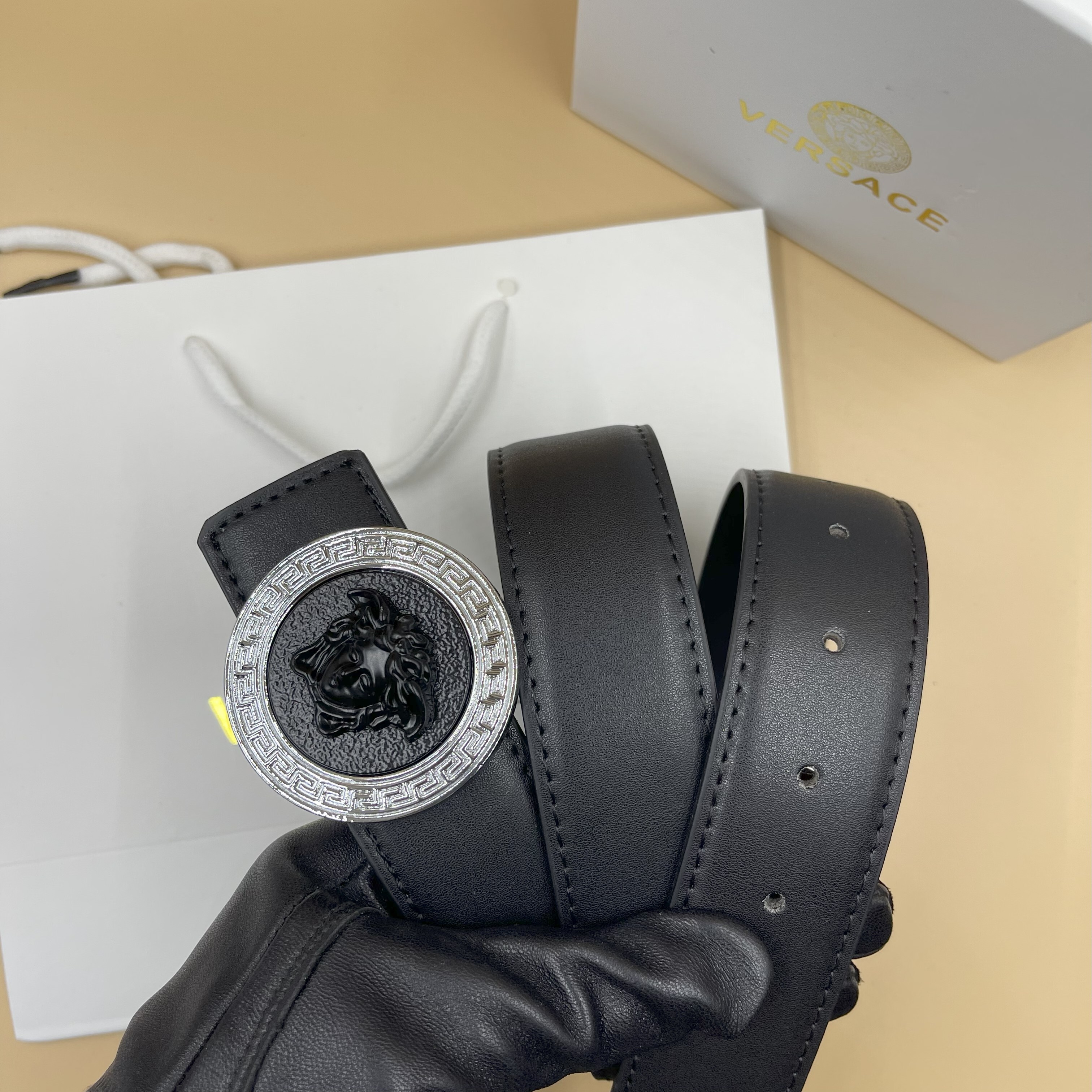 HA589 $28.99 gallery