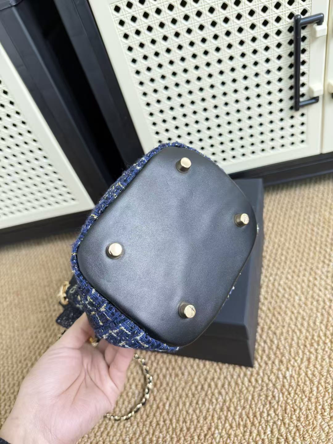 HA594 $69.99 gallery