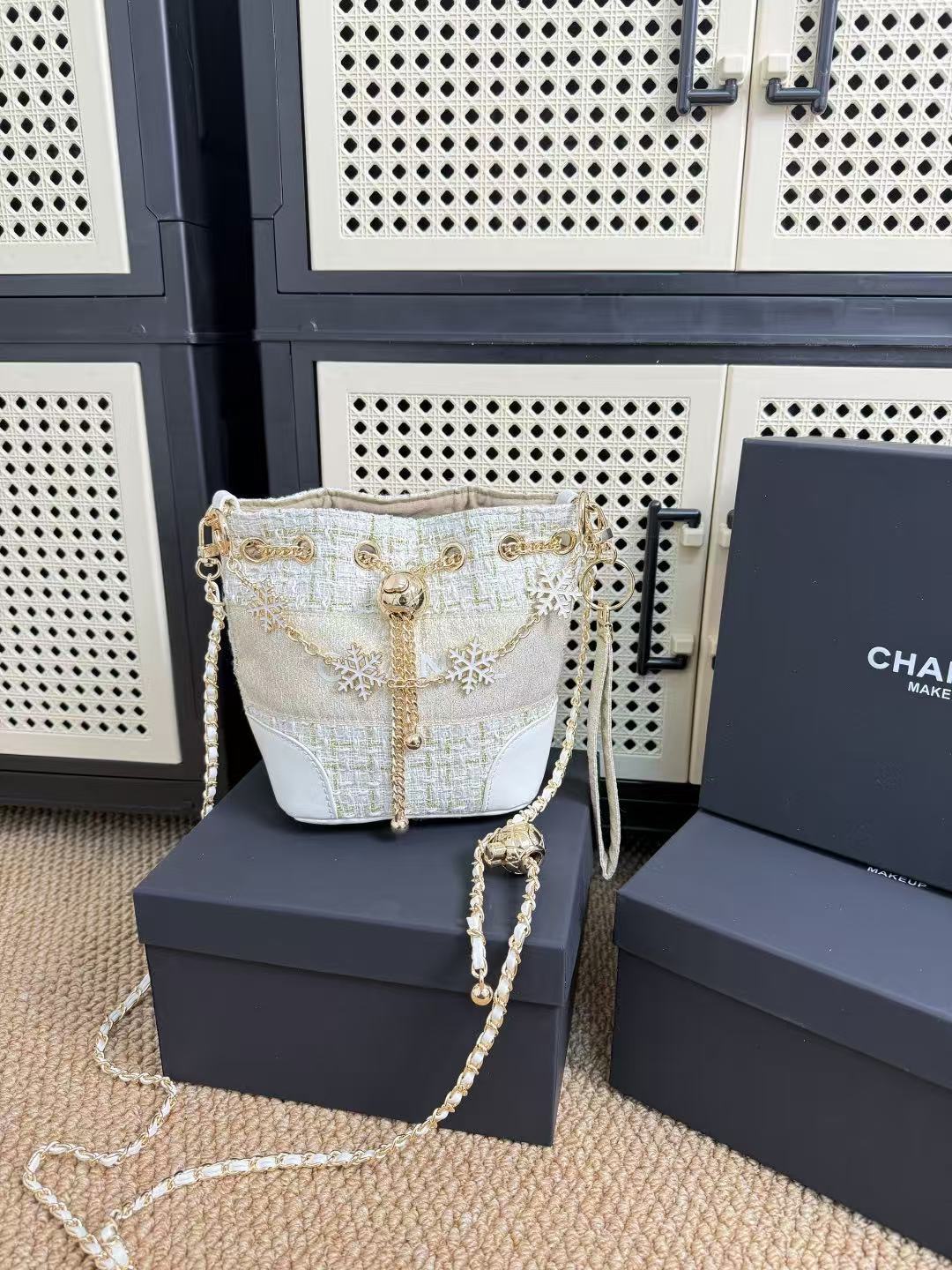 HA594 $69.99 gallery