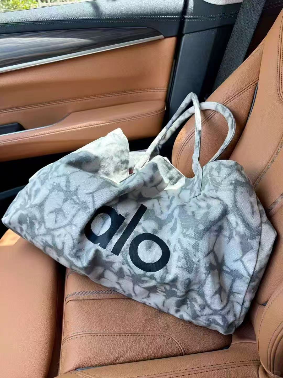 HA644 $34.99 gallery