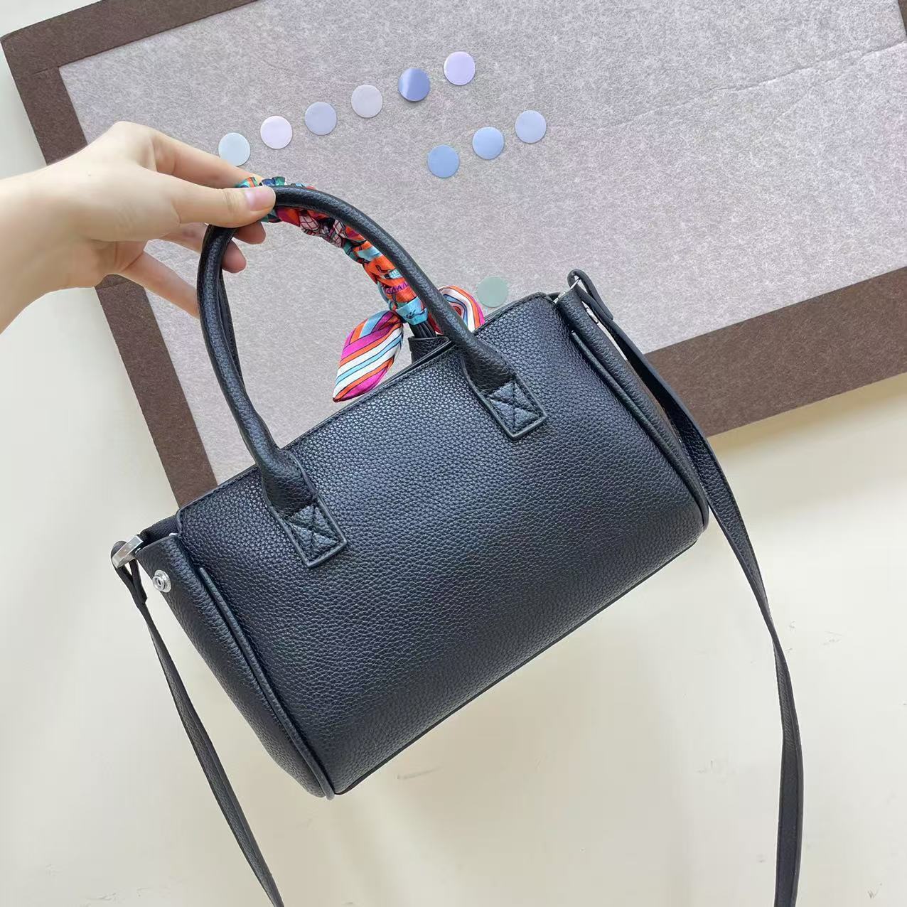 HA658 $55.99 gallery