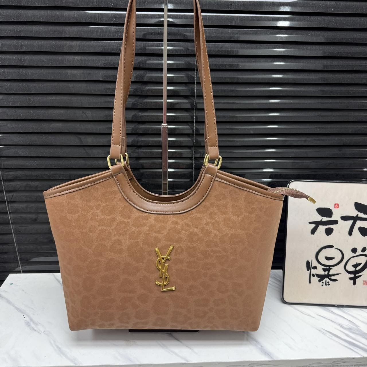 HA665 $53.99 gallery