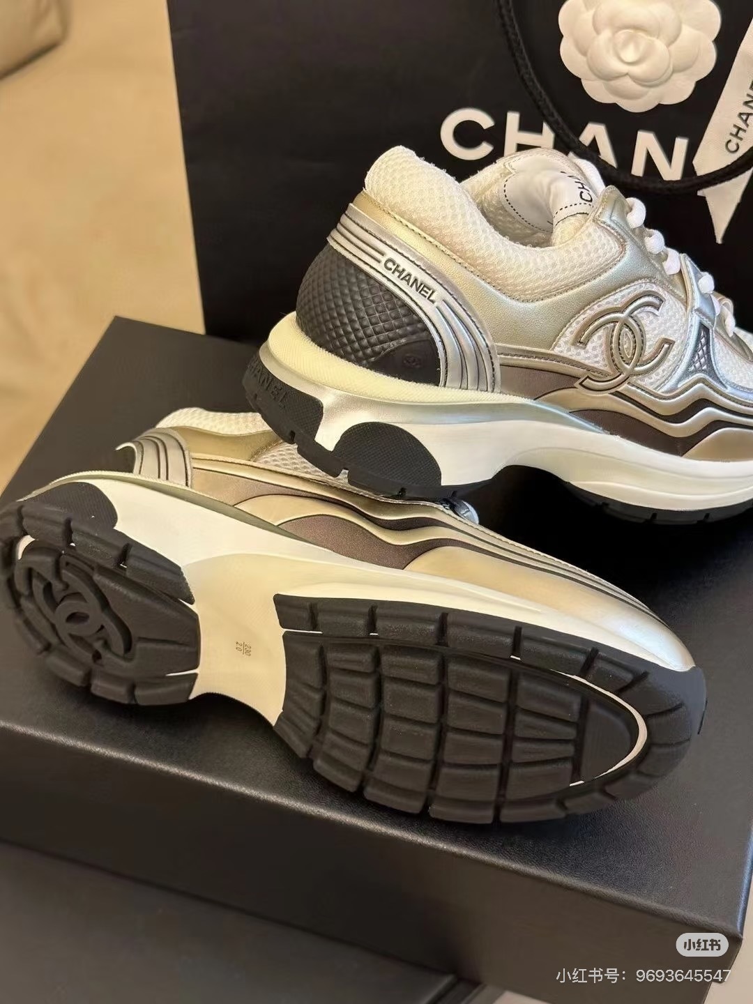 HA697 $55.99 gallery