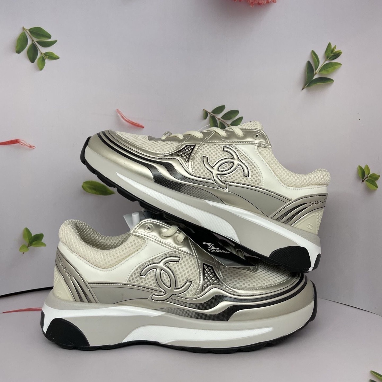 HA697 $55.99 gallery