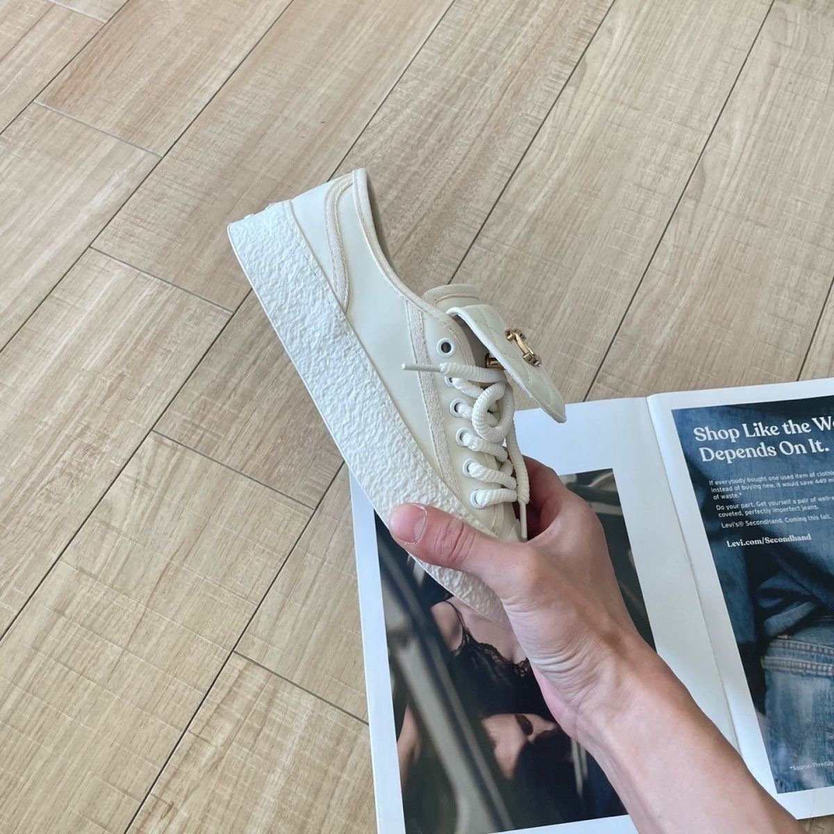 HA699 $75.99 gallery