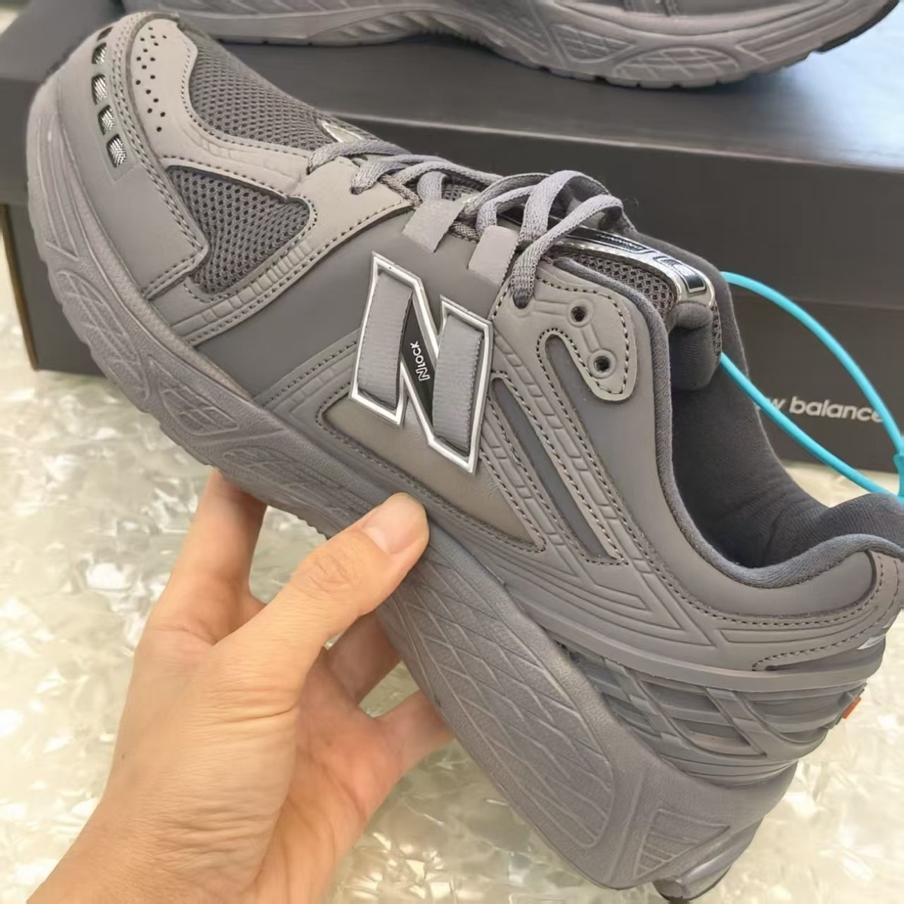 HA702 $45.99 gallery