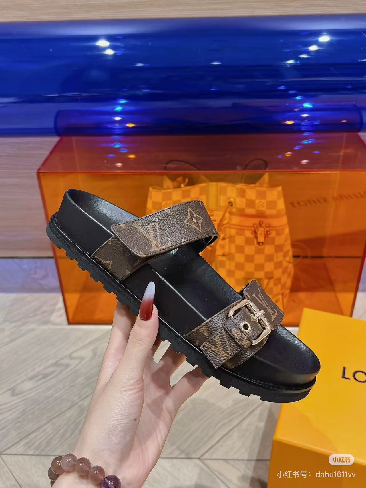 HA709 $59.99 gallery