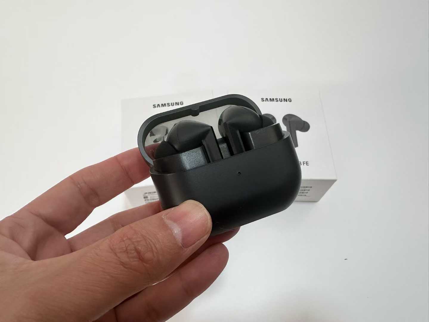 HA722 $39.99 gallery