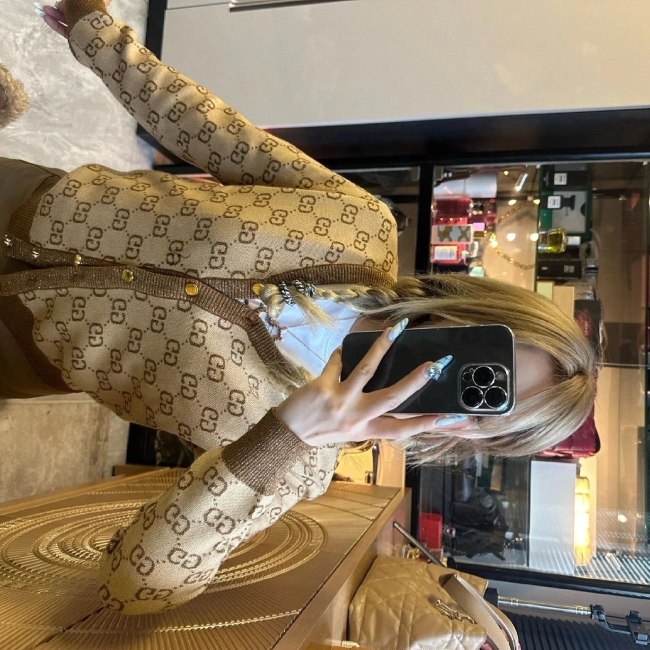 HA746 $45.99 gallery