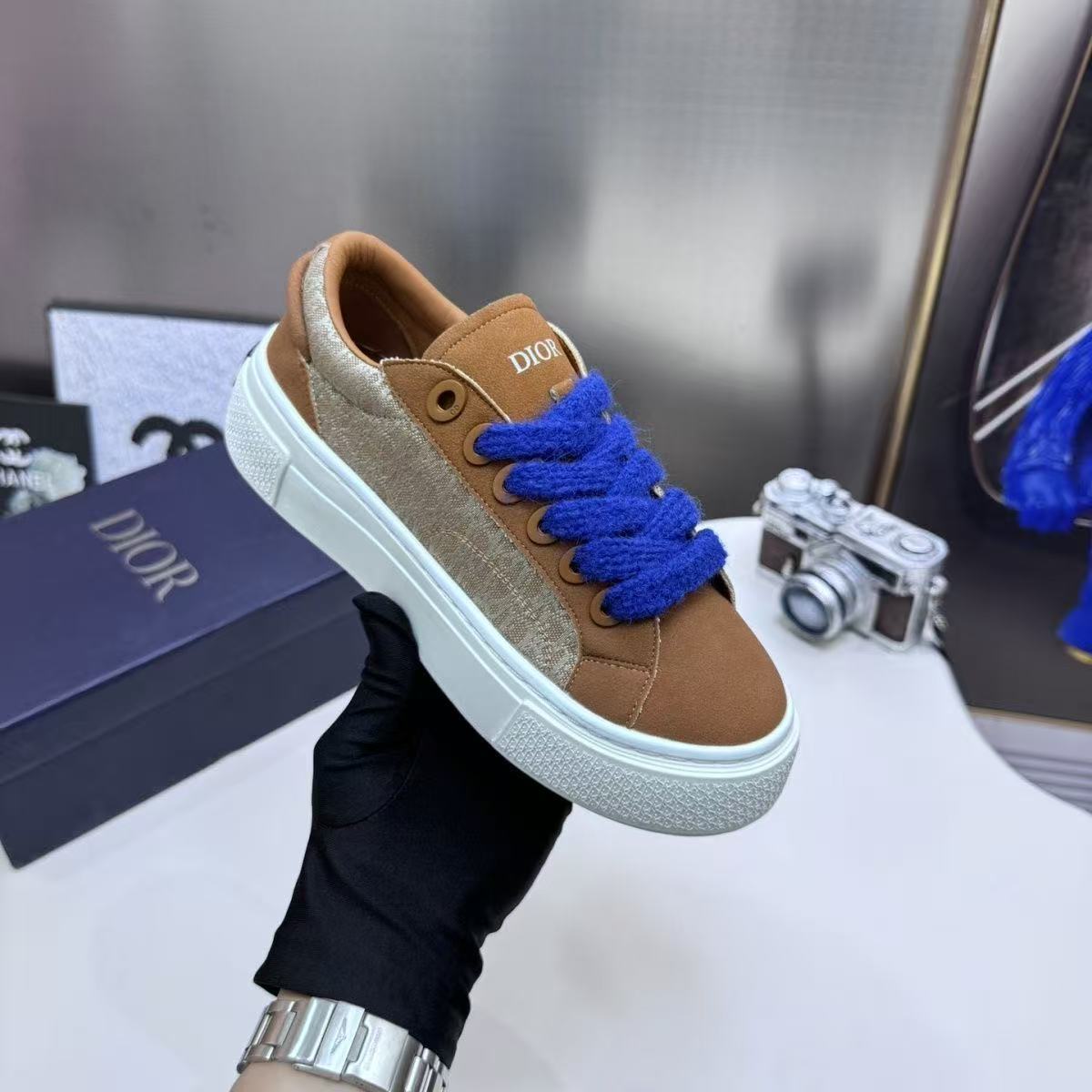 HA789 DIOR $68 gallery