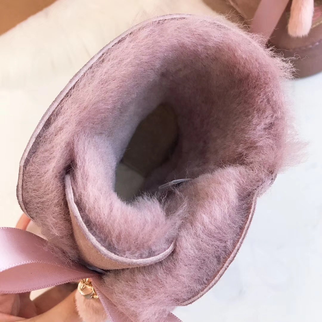 UGG xz7 $45 gallery
