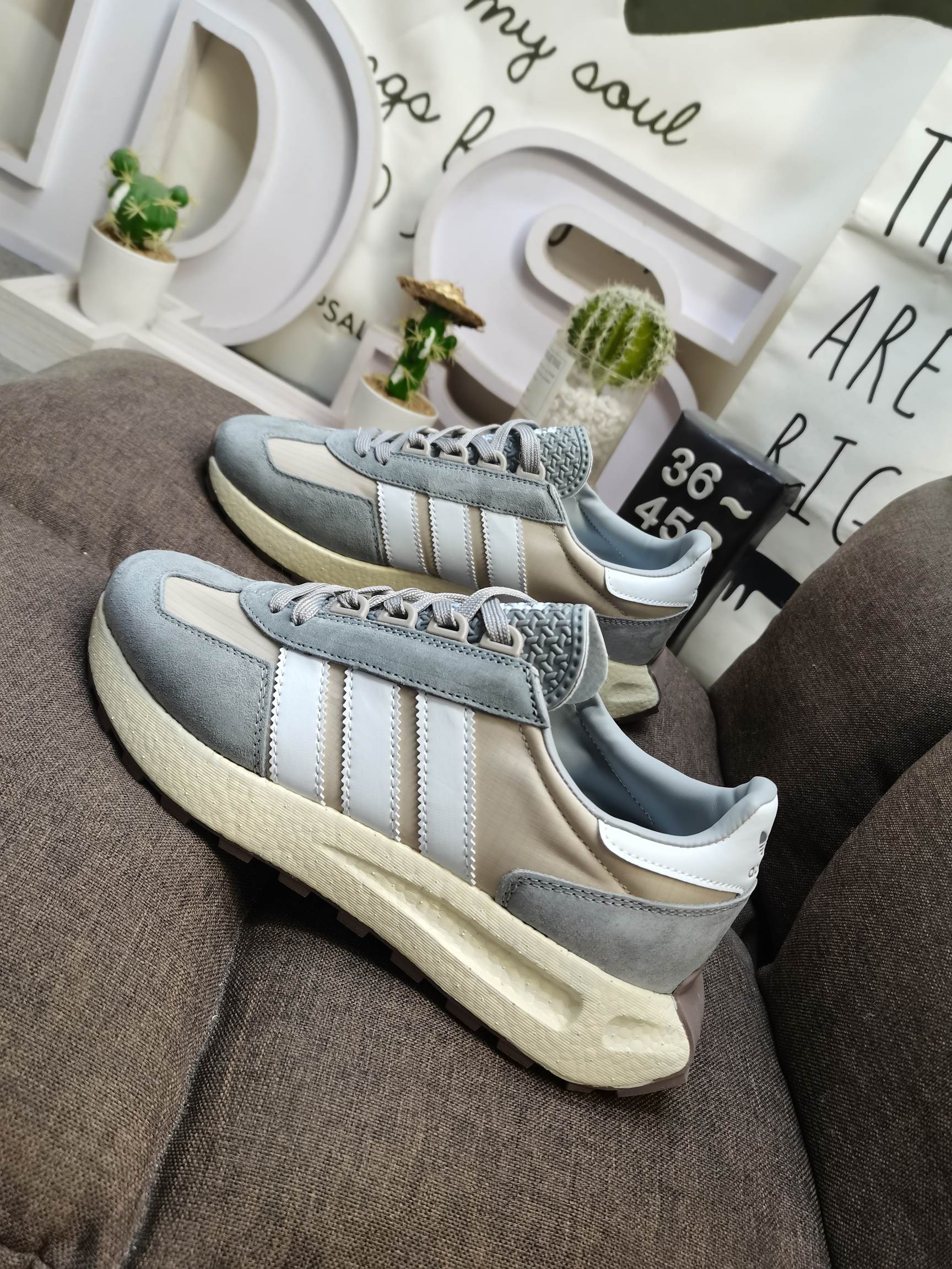 aa220 Adidas $69 gallery