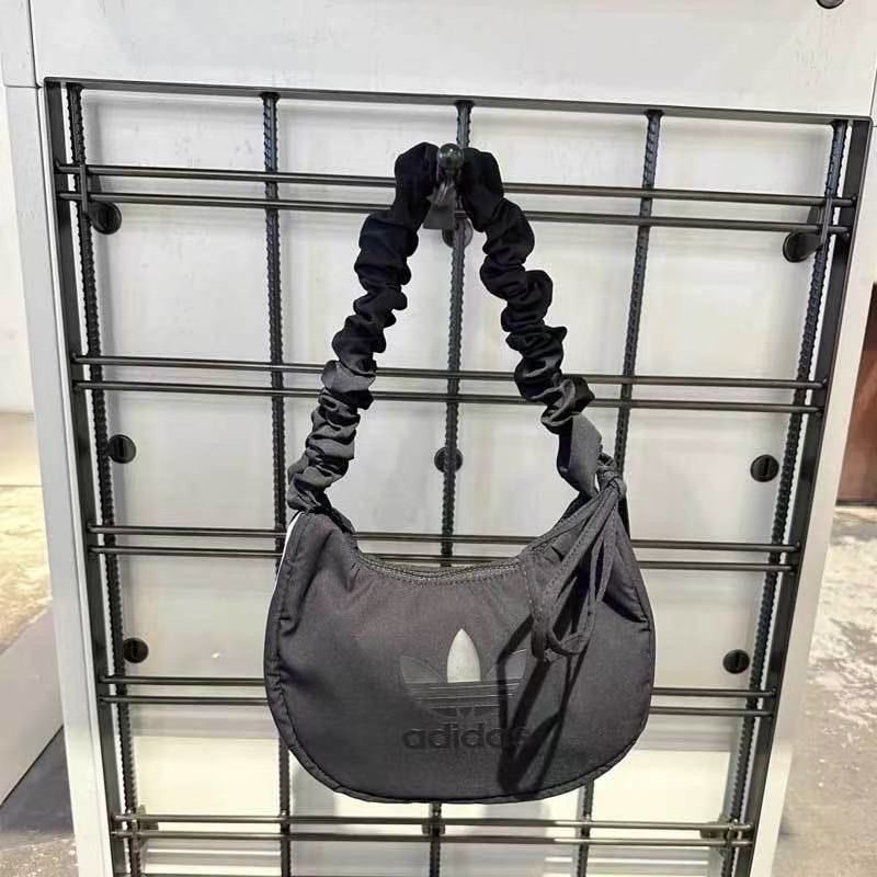 adidas bba1 small bag$28，medium bag$33，large bag$36 gallery