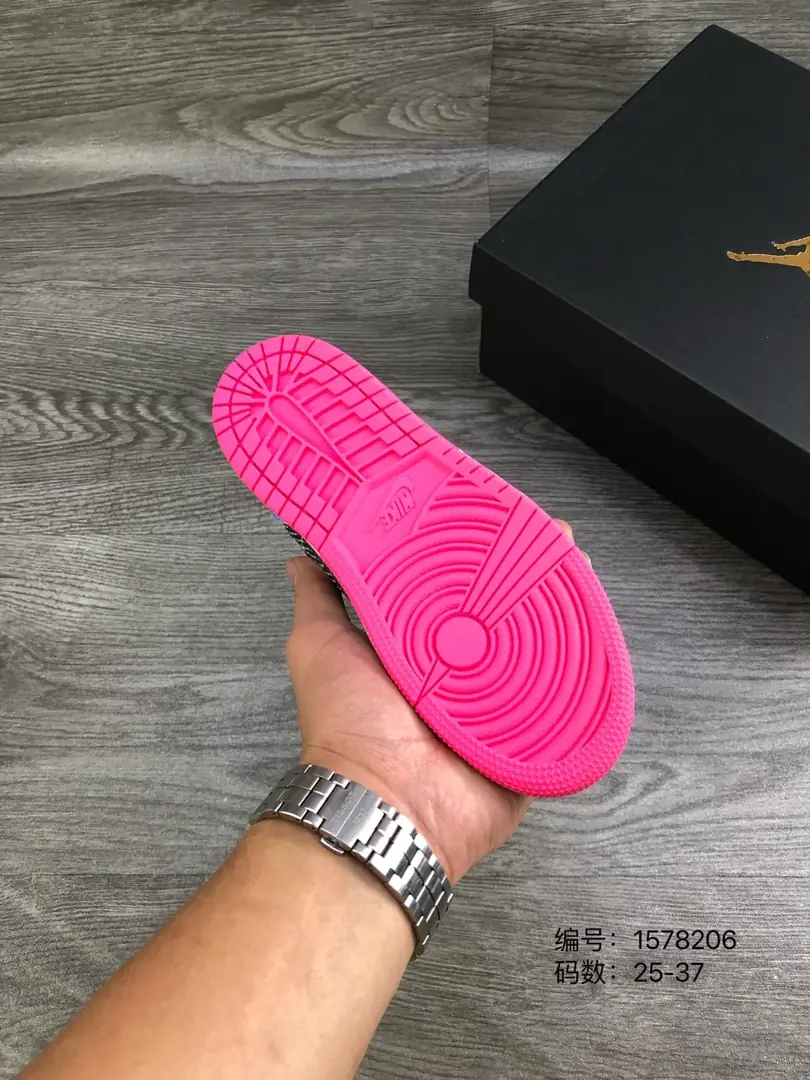 🌈$40.99-code：1021  Air Jordan 1 gallery