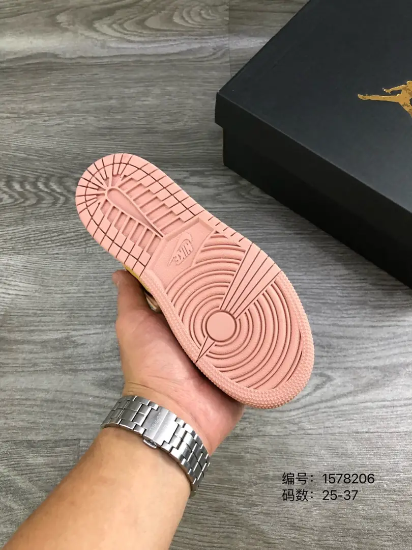 🌈$40.99-code：1021  Air Jordan 1 gallery