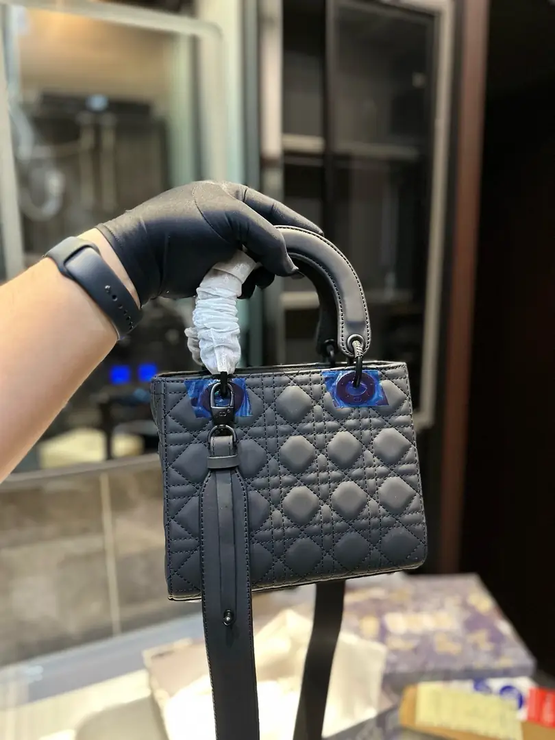 3848-430-61-dior-with box gallery