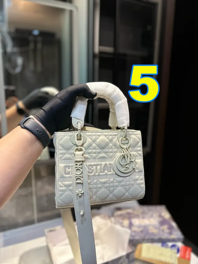 3848-430-61-dior-with box gallery