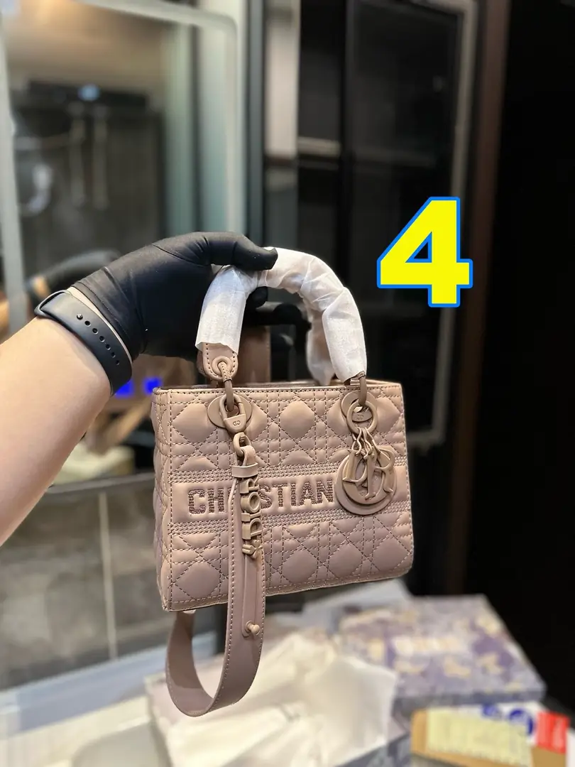 3848-430-61-dior-with box gallery