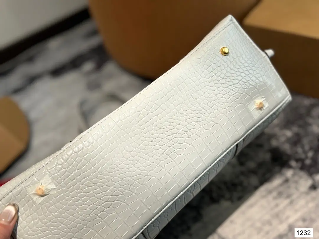 3881-65-473-TB-NOT BOX gallery