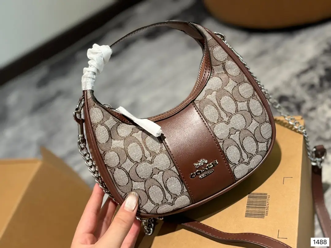 3882-69-504-COACH-WITH BOX gallery