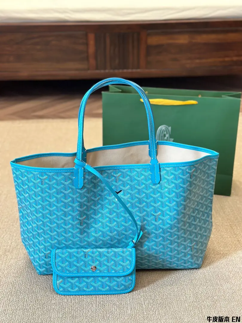 3919-390-55-goyard gallery