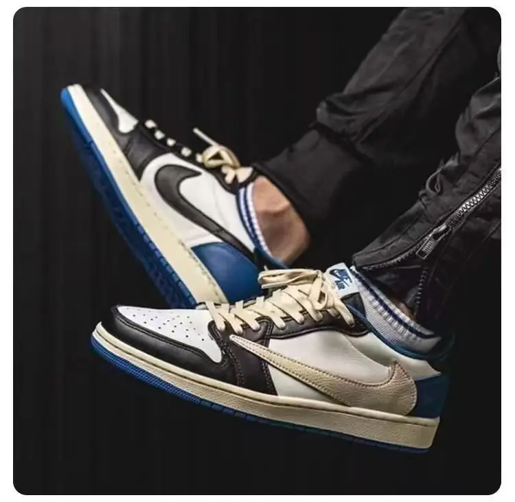 3995-52-364-nike-with box gallery