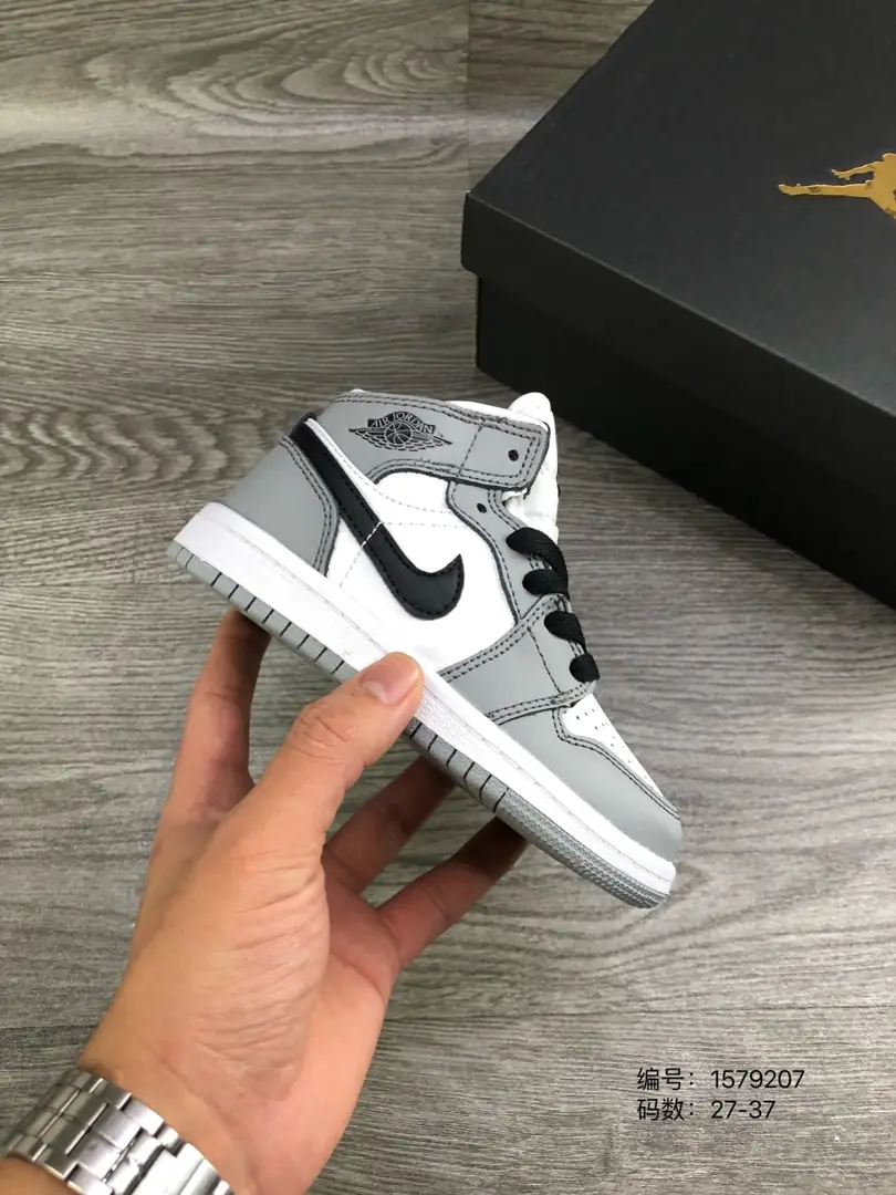 40.99-1022  Air Jordan 1 nike gallery