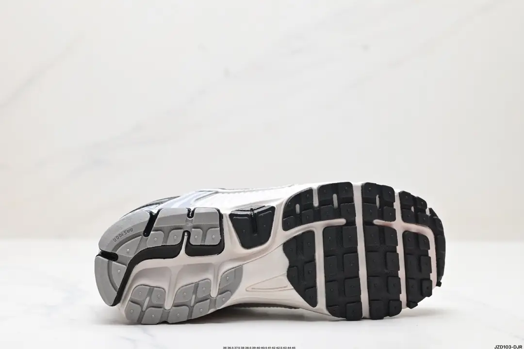 4104-55-396-nike gallery