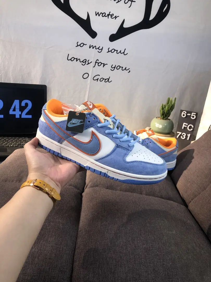 4110-59-432-nike gallery