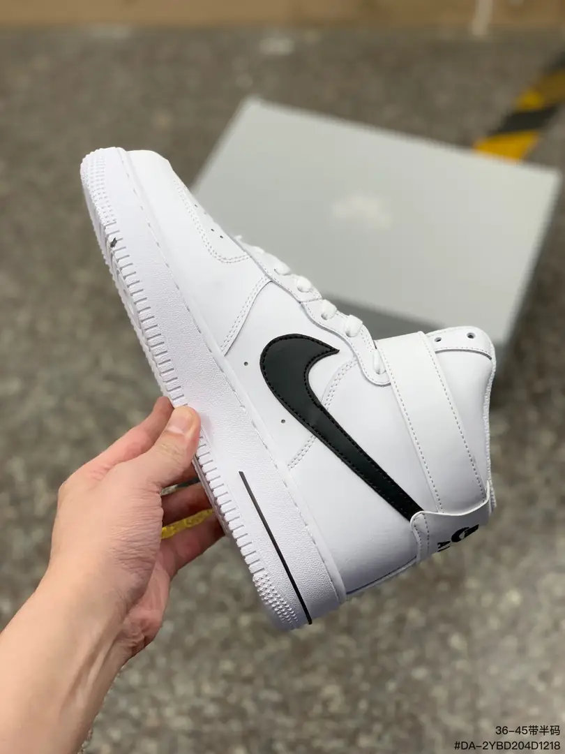 4153-68-NIKE gallery