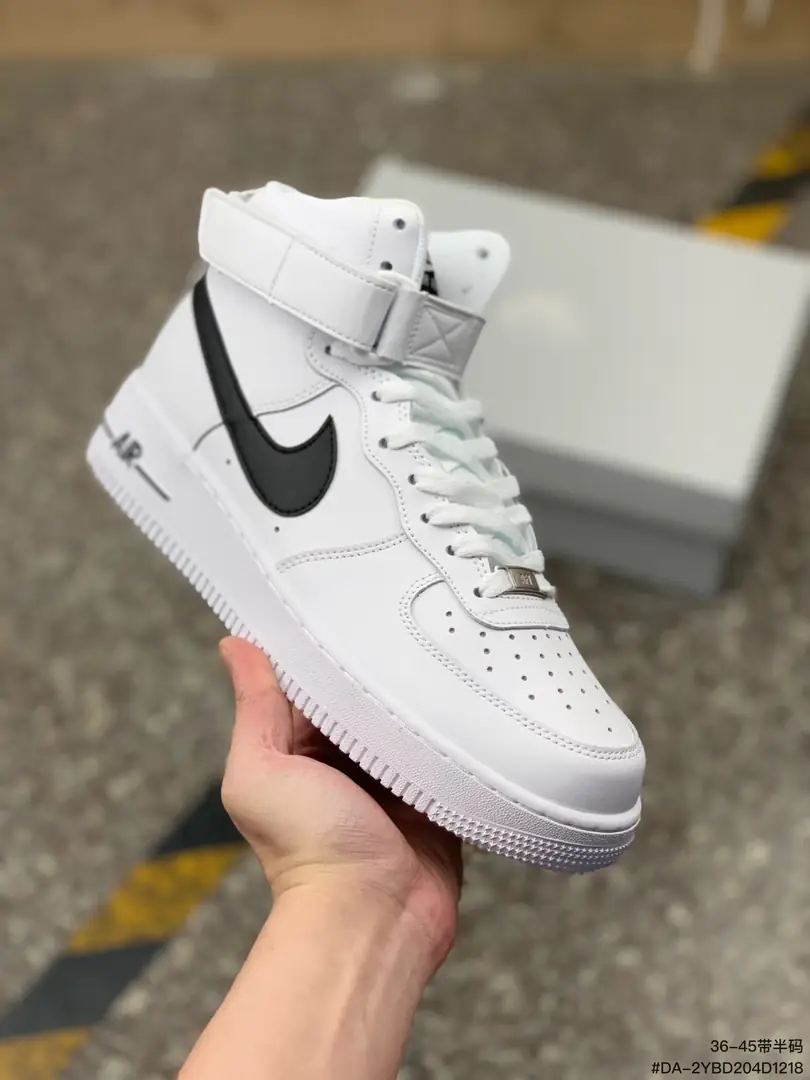 4153-68-NIKE gallery